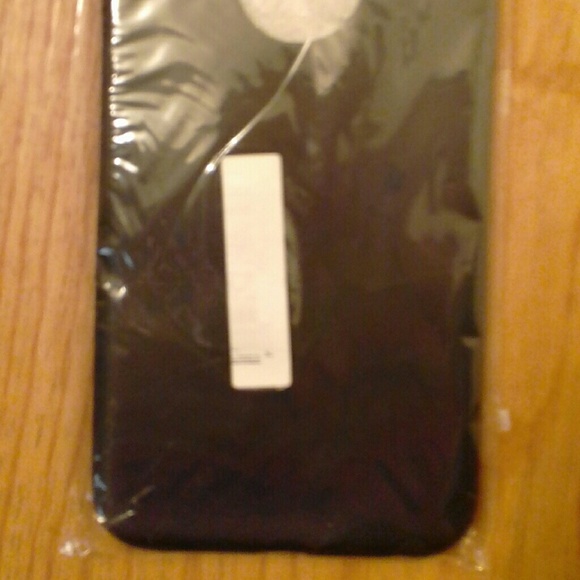 Black iPhone 7 Protective Case/Cover - Picture 2 of 3